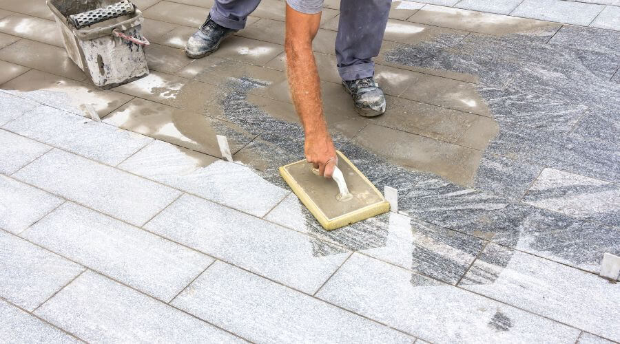 Professional gutter cleaning in Trenton, MI